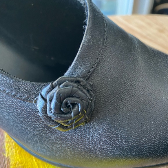 David Tate Kelly Pump - Nappa Leather w/Rose - Picture 2 of 8